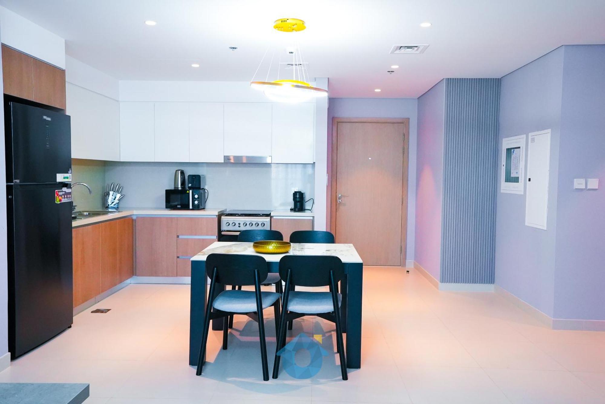 Apartment Like - 4204 Luxurious 2-bedroom With Spectacular And Creek Views *